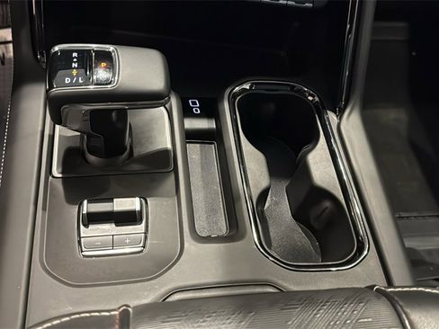 Used 2024 GMC Sierra 1500 AT4X image 29