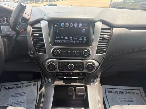 Used 2018 Chevrolet Suburban LT AWD/4WD image 25