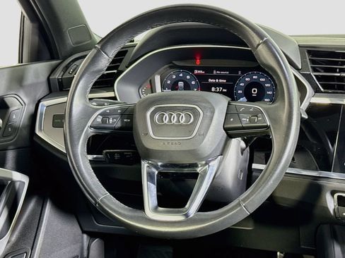 Used 2024 Audi Q3 2.0T Premium w/ Convenience Package AWD/4WD image 10