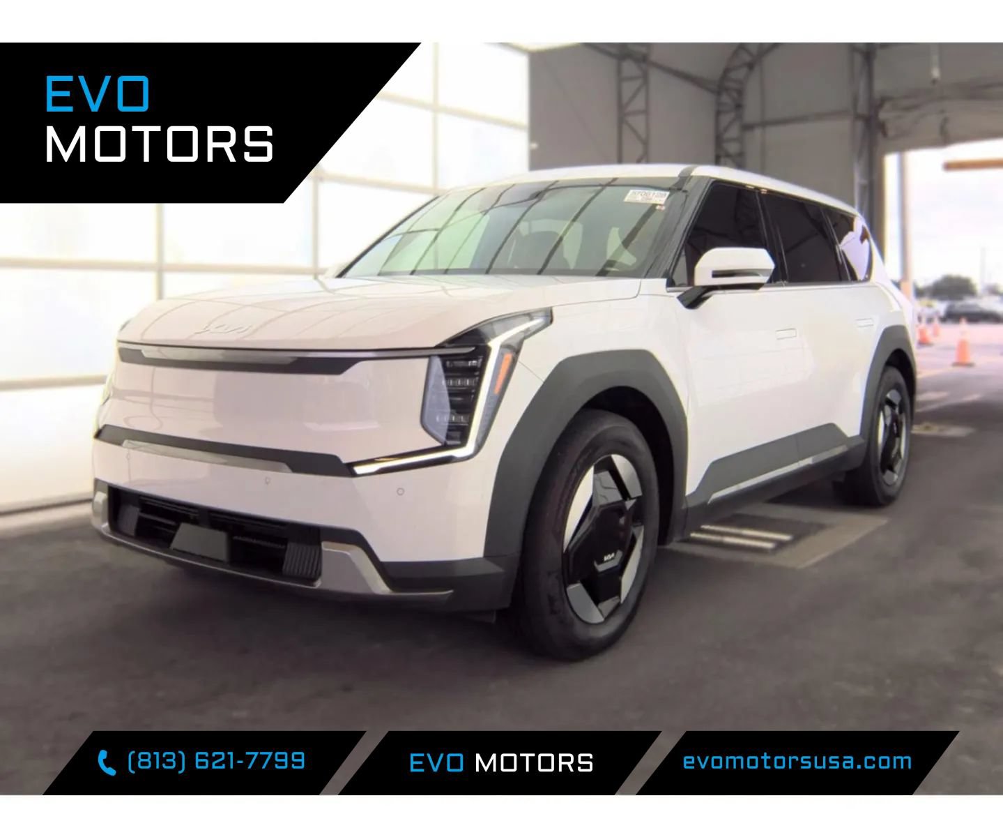 Used 2026 Kia EV9 Light RWD image 1