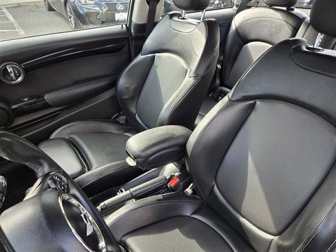 Used 2016 MINI Cooper S image 27