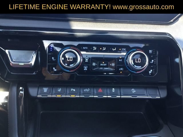 Used 2025 GMC Sierra 3500 AT4 w/ AT4 Premium Plus Package AWD/4WD image 29