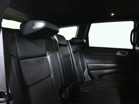 Used 2018 Jeep Grand Cherokee Altitude image 33