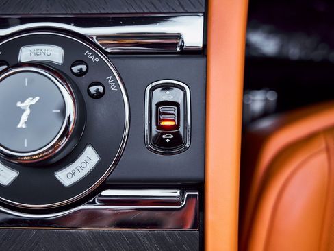 Used 2019 Rolls-Royce Wraith Base image 65