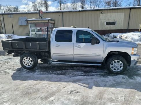 Used 2014 Chevrolet Silverado 2500 LT w/ Z71 Appearance Package AWD/4WD image 4