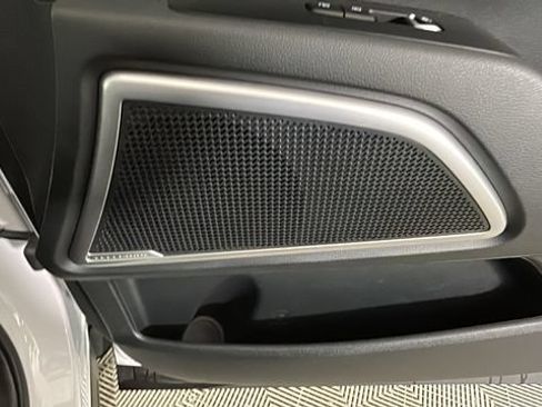 Used 2025 Kia Telluride S FWD image 31