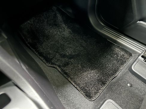 New 2025 Ford Ranger XLT w/ Equipment Group 301A High image 35