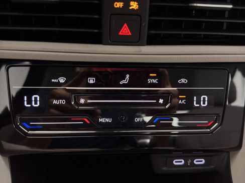 New 2025 Volkswagen Jetta S image 21