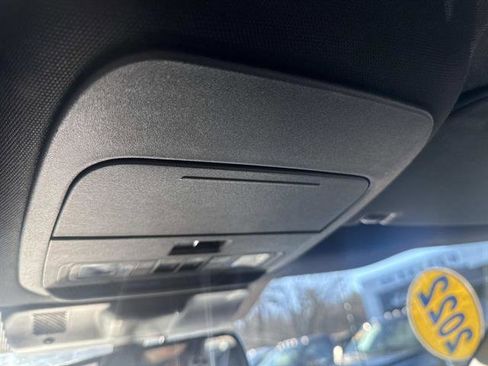 Certified 2022 Ford F150 XLT w/ Equipment Group 302A High image 26