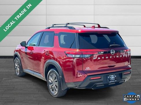 Used 2022 Nissan Pathfinder SV FWD image 5