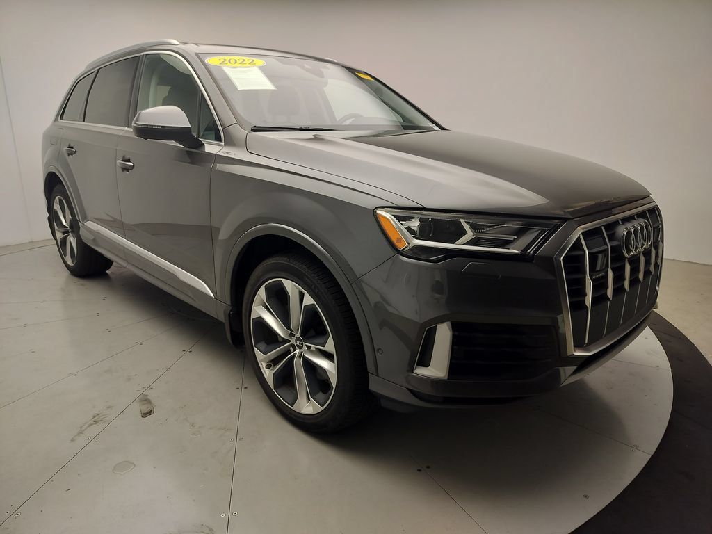 Used 2022 Audi Q7 3.0T Premium Plus AWD/4WD image 2