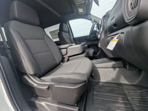 New 2026 GMC Sierra 2500 Pro image 16