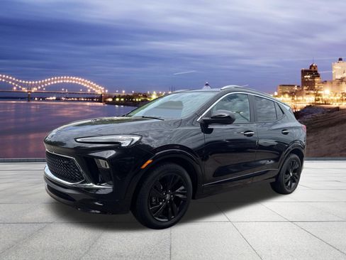 Used 2024 Buick Encore GX Sport Touring FWD image 1