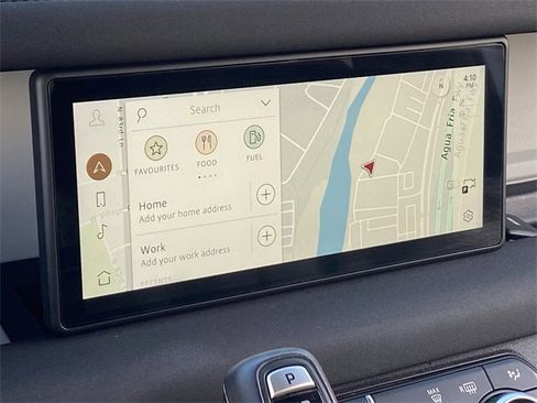 Used 2021 Land Rover Defender 110 SE image 14