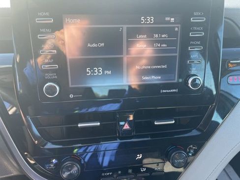 Used 2023 Toyota Camry LE image 18