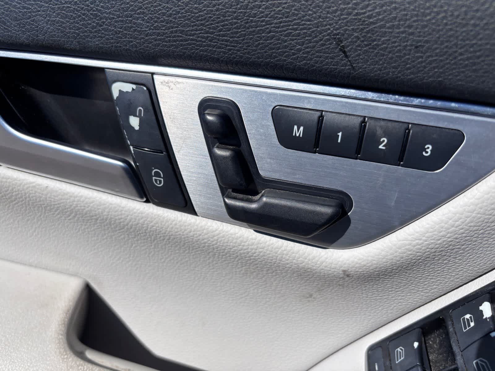 Used 2012 Mercedes-Benz C 250 Sedan image 13