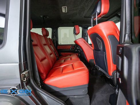 Used 2013 Mercedes-Benz G 63 AMG 4MATIC image 43