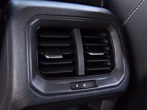 Certified 2024 Volkswagen Taos SE image 22