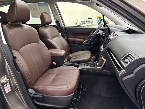 Used 2017 Subaru Forester 2.5i Touring image 23