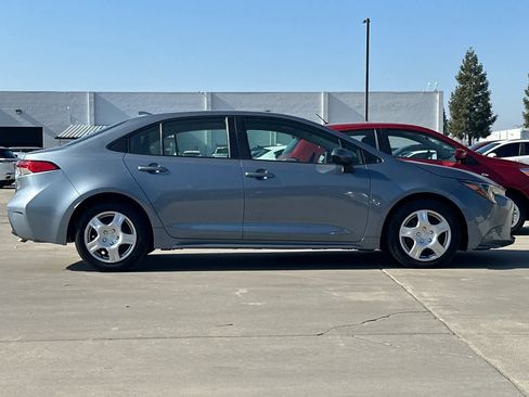 Used 2024 Toyota Corolla LE image 9