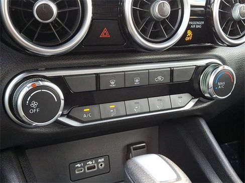 Used 2023 Nissan Sentra SV image 16