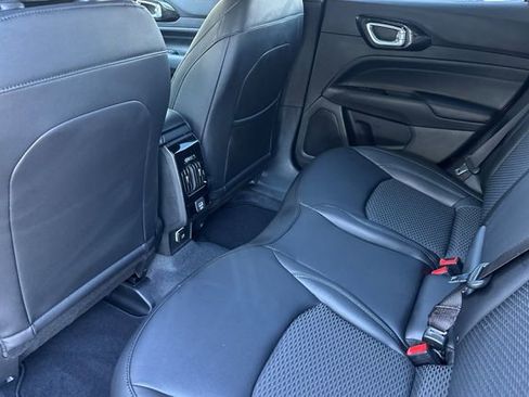 New 2026 Jeep Compass Latitude image 12