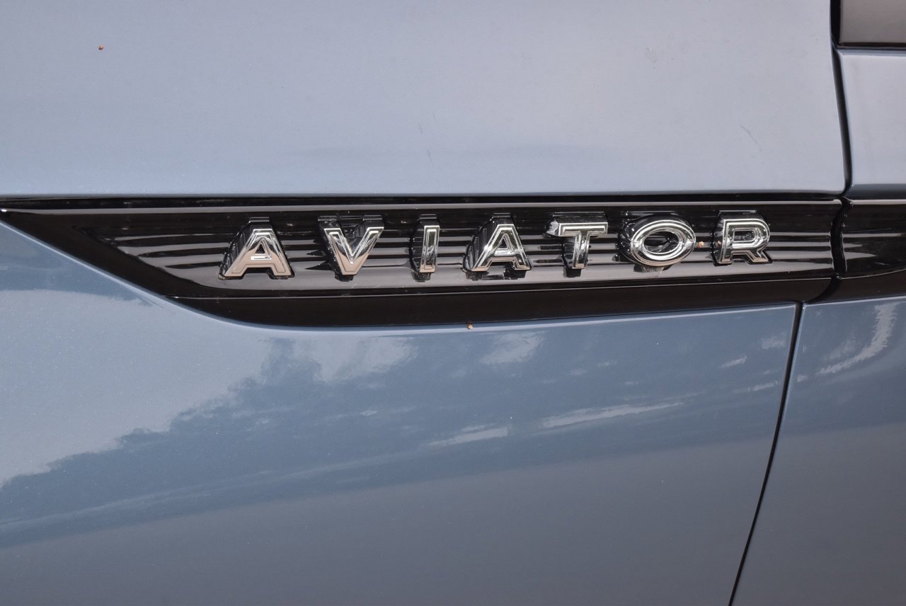 New 2027 Lincoln Aviator Reserve w/ Jet Appearance Package RWD image 40