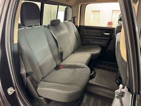 Used 2019 RAM 3500 Tradesman image 30
