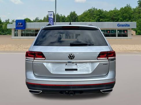 Used 2023 Volkswagen Atlas SE AWD/4WD image 8