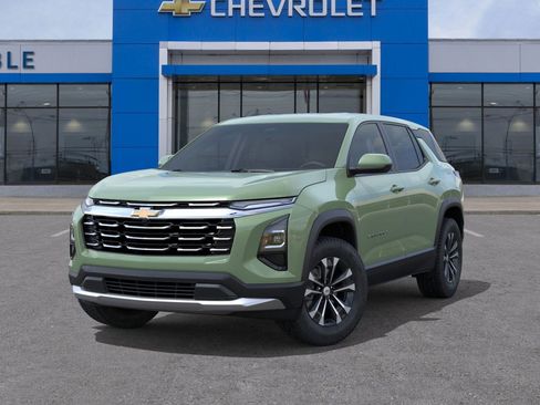 New 2026 Chevrolet Equinox LT w/ Convenience Package II image 6