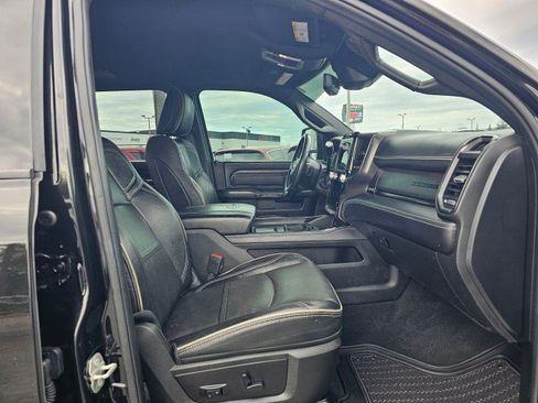 Used 2023 RAM 2500 Limited AWD/4WD image 10