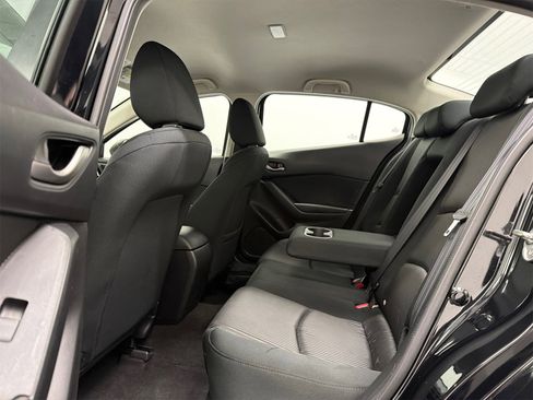 Used 2015 MAZDA MAZDA3 i Touring image 13