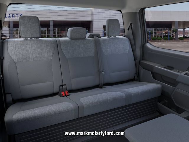 New 2026 Ford F250 XLT w/ XLT Premium Package AWD/4WD image 11