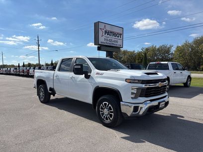 Used 2024 Chevrolet Silverado 2500 LT