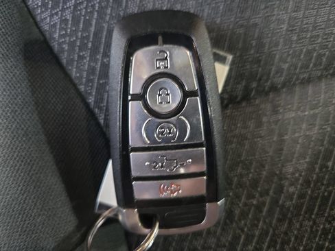 Used 2022 Ford F150 XLT w/ Equipment Group 302A High AWD/4WD image 38