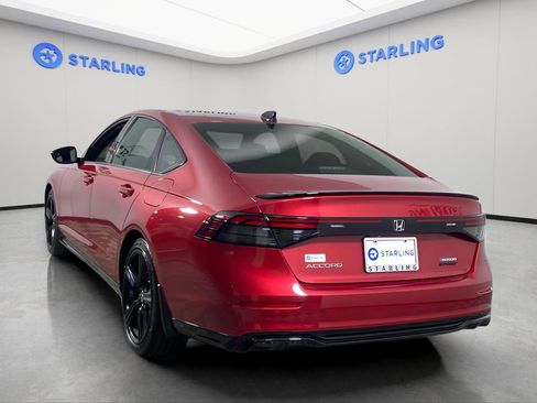 Used 2024 Honda Accord Sport image 6