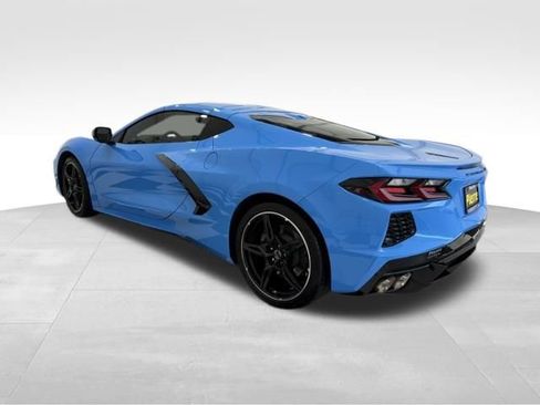 Used 2023 Chevrolet Corvette Stingray Premium Cpe w/ Battery Protection Package image 2