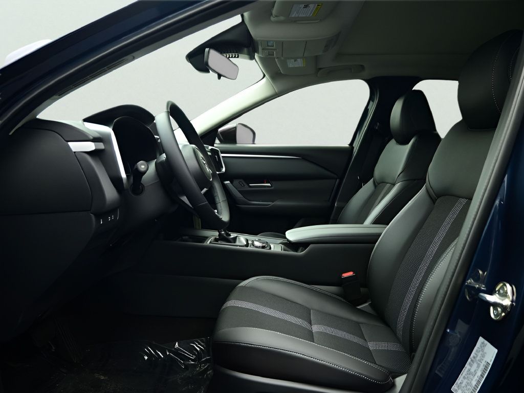 Used 2026 MAZDA CX-50 AWD 2.5 S w/ Weather Package image 3