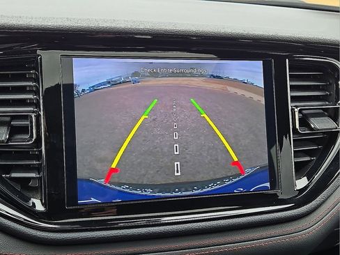 Used 2024 Dodge Durango GT image 29