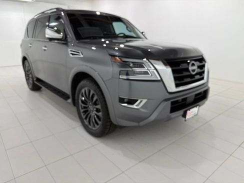 Used 2024 Nissan Armada Platinum w/ Captain's Chairs Package AWD/4WD image 7