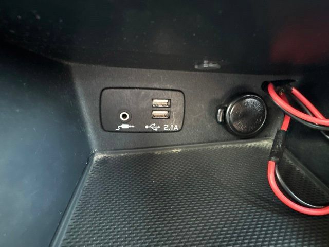 Used 2021 Subaru Forester AWD/4WD image 26
