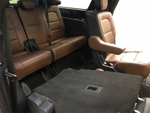Used 2024 Lincoln Navigator L Reserve image 37