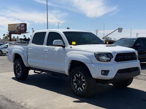 Used 2012 Toyota Tacoma 4x4 Double Cab w/ TRD Sport Pkg image 13