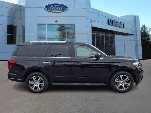 Certified 2024 Ford Expedition Limited image 7