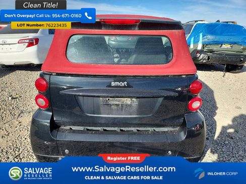 Used 2013 smart fortwo passion image 8