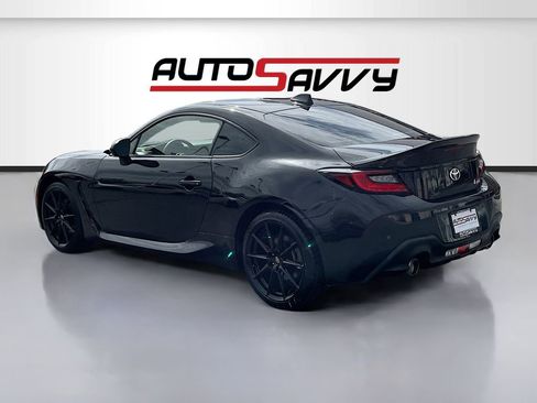 Used 2025 Toyota GR86 Premium w/ ALL Weather Mat Package (TMS) image 5