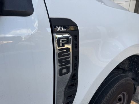 Used 2025 Ford F250 XL image 10