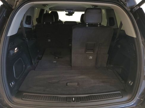 Used 2021 Jeep Grand Cherokee L Limited image 24