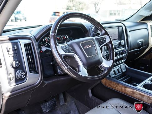 Used 2018 GMC Sierra 1500 SLT image 31