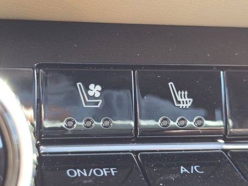 New 2026 Chevrolet Equinox ACTIV w/ Convenience Package III image 4